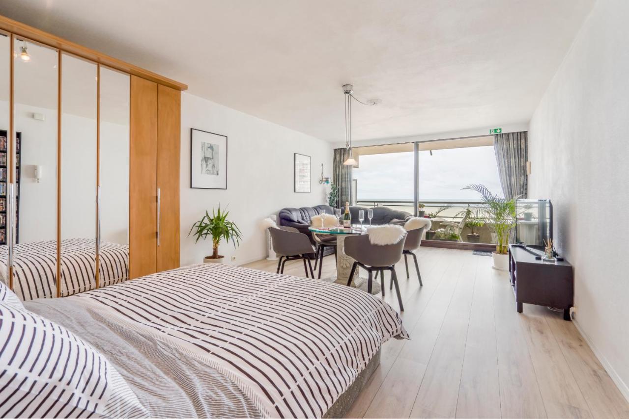 Luxueuze Vakantiestudio Met Zeezicht En Terras In Oostende Exteriér fotografie